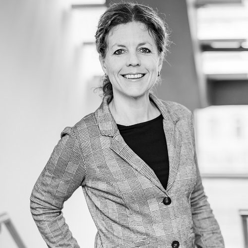 Carola Mik